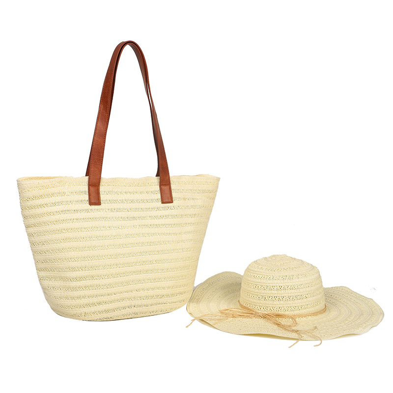 Chapeau et sac de plage 100 % papier