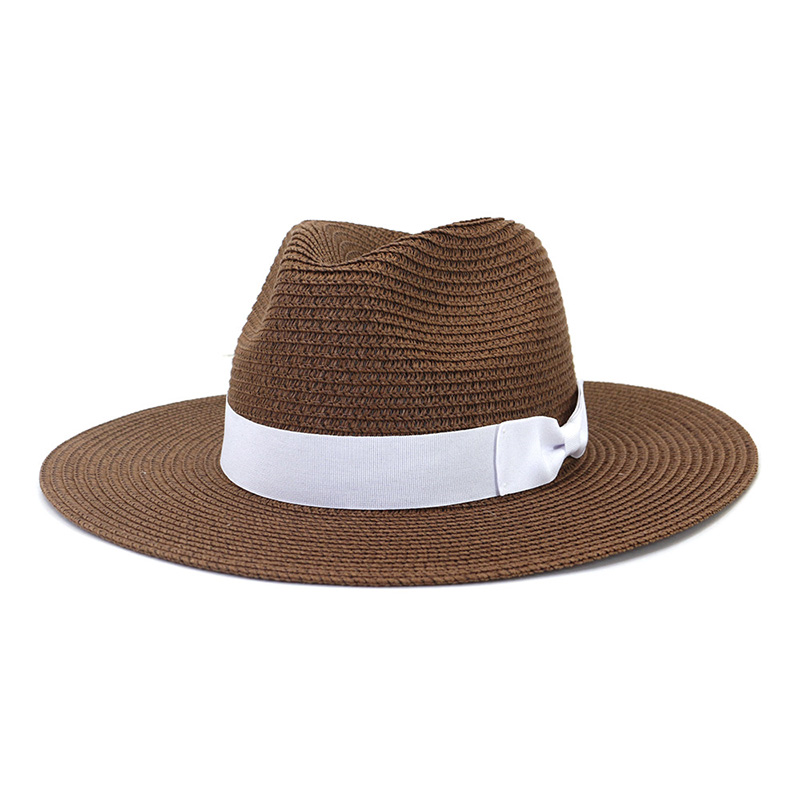 Ruban de logo personnalisé sur le chapeau de paille Fedora